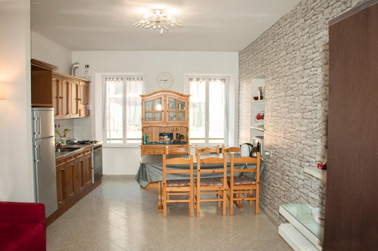Vintage Apartment Вернацца Экстерьер фото